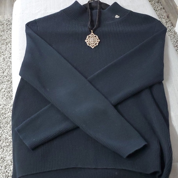 Ralph Lauren petite turtleneck - Picture 4 of 6